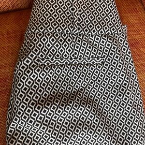 Gibson Black and White Geometric Skirt